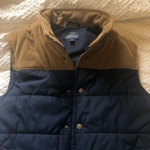 J Crew full button trekker vest